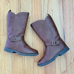 Oshkosh B'gash Boots size 9 kids